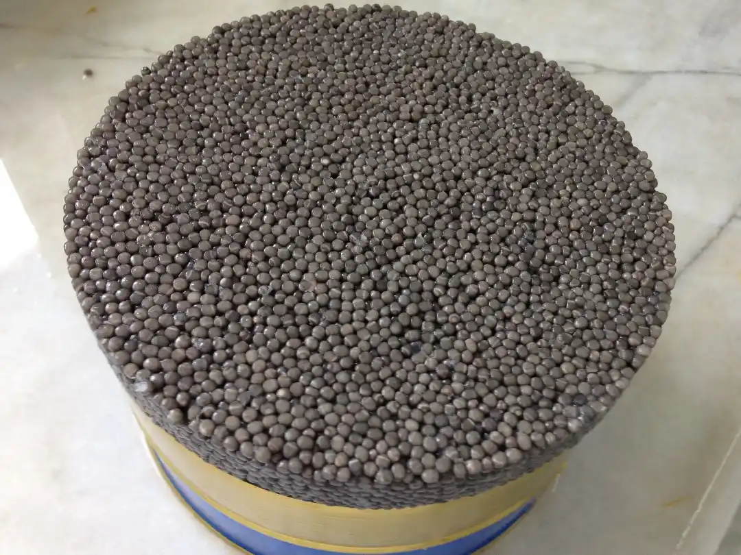bulk-caviar-persiangesture (3)